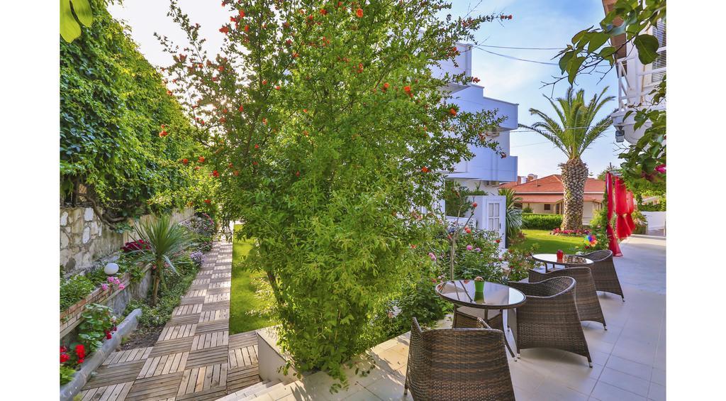 Palas Ilica Çeşme Esterno foto