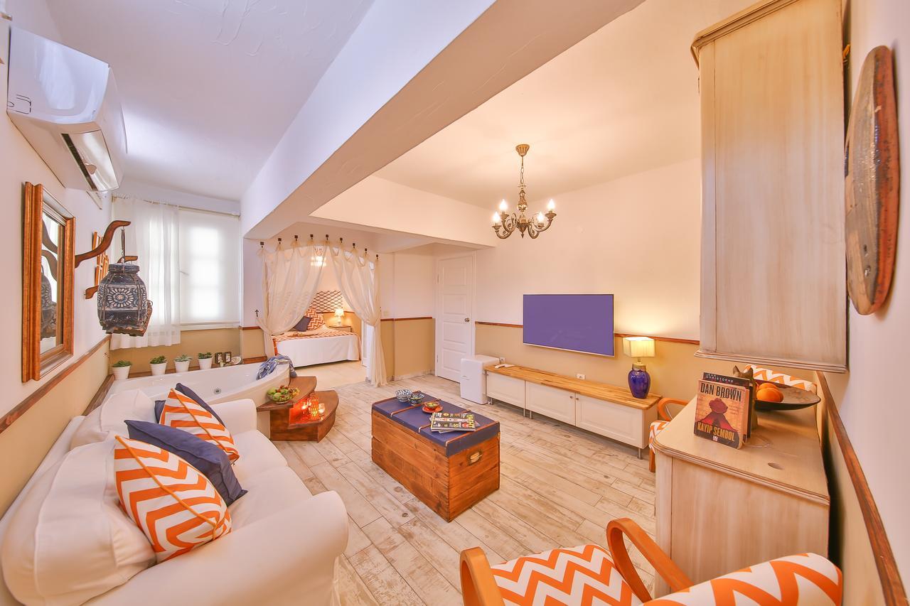 Palas Ilica Çeşme Esterno foto